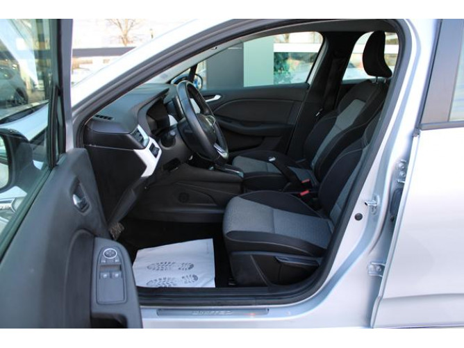 Renault Clio 1.0 CVT Limited 