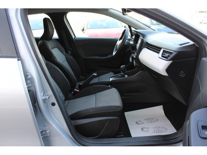 Renault Clio 1.0 CVT Limited 