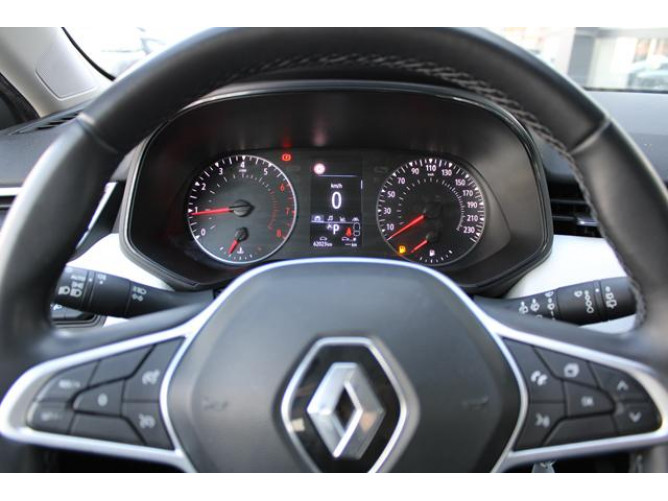 Renault Clio 1.0 CVT Limited 