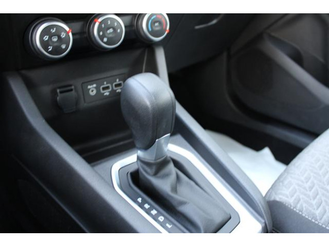 Renault Clio 1.0 CVT Limited 