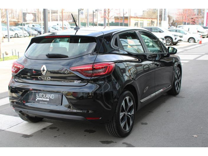 Renault Clio 1.0 tCe Limited CVT 