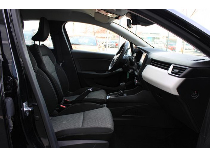 Renault Clio 1.0 tCe Limited CVT 