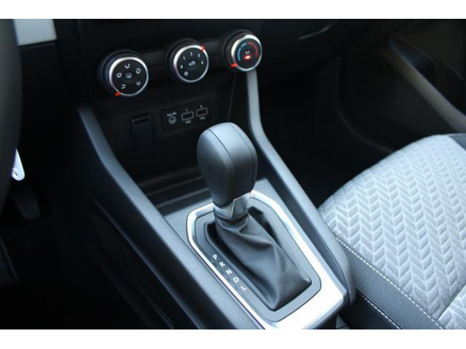 Renault Clio 1.0 tCe Limited 