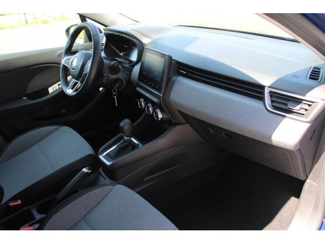 Renault Clio 1.6 E-tech Hybrid 
