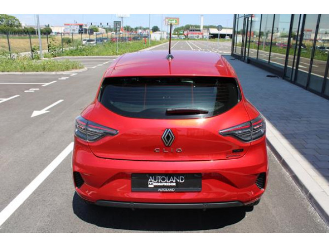 Renault Clio 1.6 E-tech Hybrid 