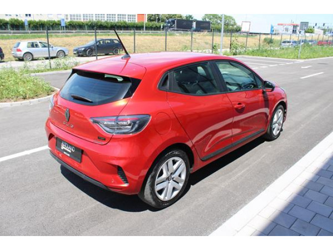 Renault Clio 1.6 E-tech Hybrid 