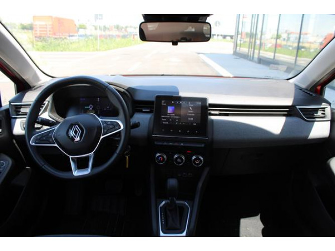 Renault Clio 1.6 E-tech Hybrid 