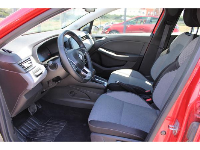 Renault Clio 1.6 E-tech Hybrid 
