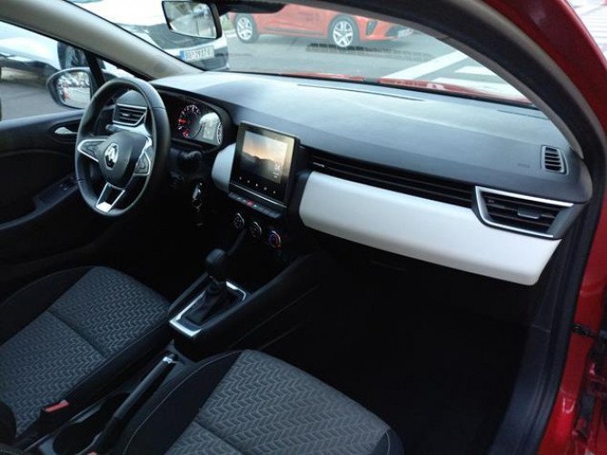 Renault Clio 1.0 tCe Limited CVT 
