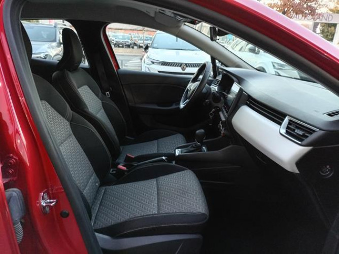 Renault Clio 1.0 tCe Limited CVT 