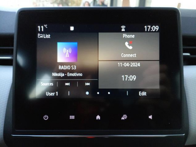 Renault Clio 1.0 tCe Limited CVT 