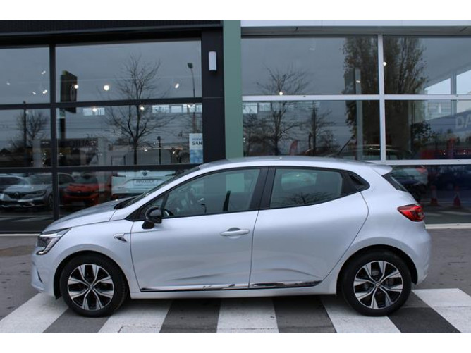 Renault Clio 1.0 tCe Limited CVT 
