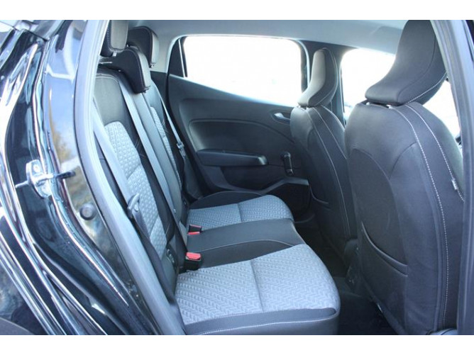 Renault Clio 1.0 tCe Limited CVT 