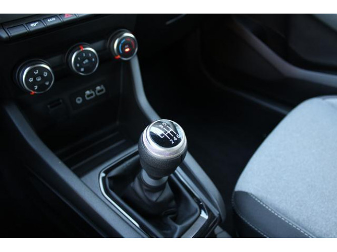 Renault Clio 1.0 tCe 