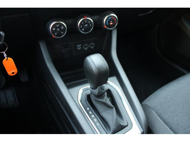 Renault Clio 1.0 tCe CVT 