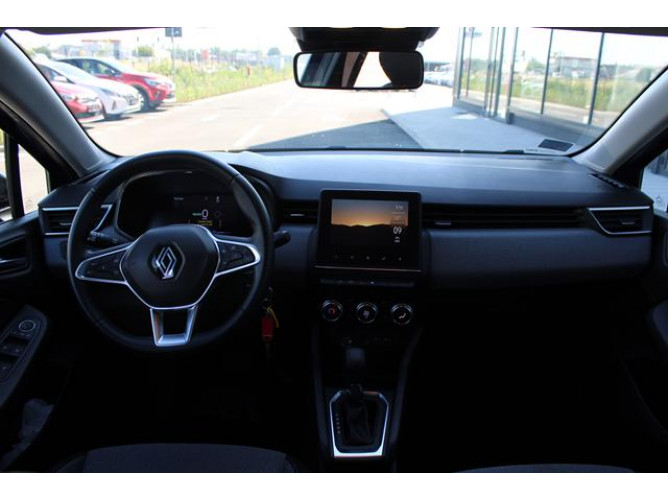 Renault Clio 1.6 E-tech Hybrid 