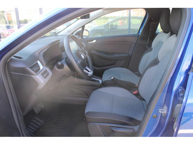 Renault Clio 1.6 E-tech Hybrid 