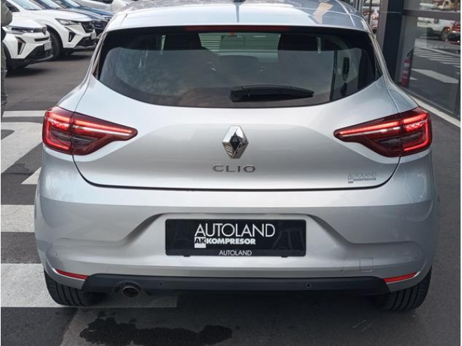 Renault Clio 1.0 tCe Limited CVT 