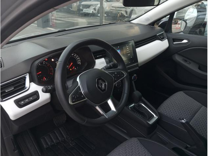 Renault Clio 1.0 tCe Limited CVT 