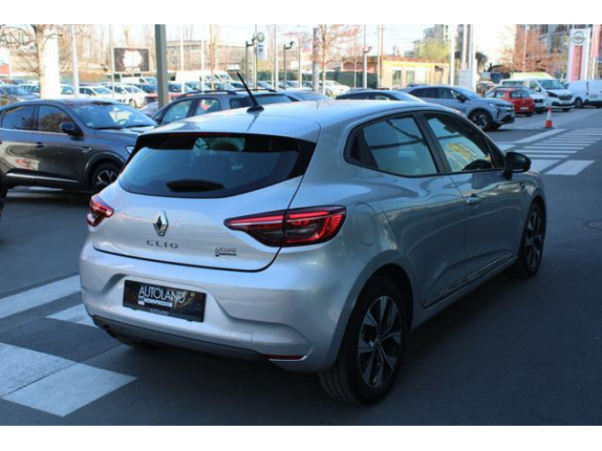 Renault Clio 1.0 tCe Limited CVT 