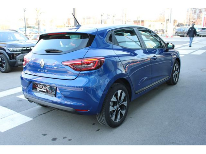 Renault Clio 1.0 Equilibre CVT 
