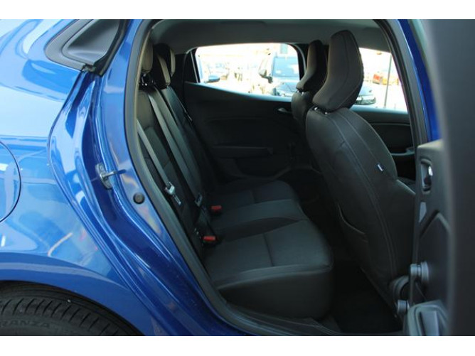 Renault Clio 1.0 Equilibre CVT 