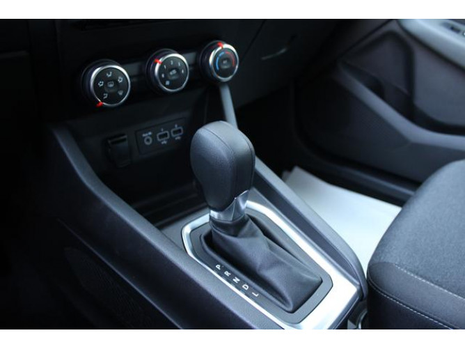 Renault Clio 1.0 Equilibre CVT 