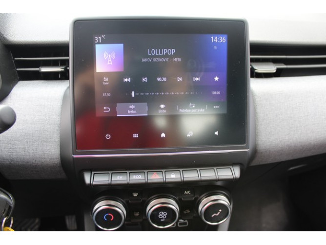 Renault Clio 1.6 E-tech Hybrid 