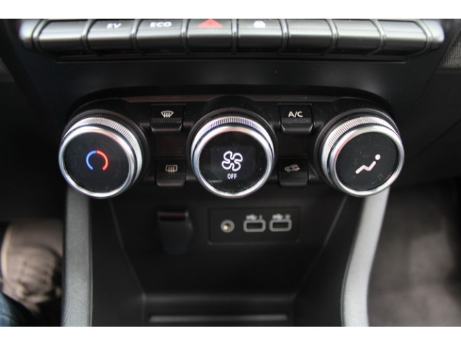 Renault Clio 1.6 E-tech Hybrid 