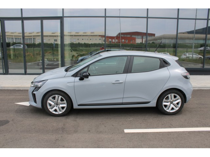 Renault Clio 1.6 E-tech Hybrid 
