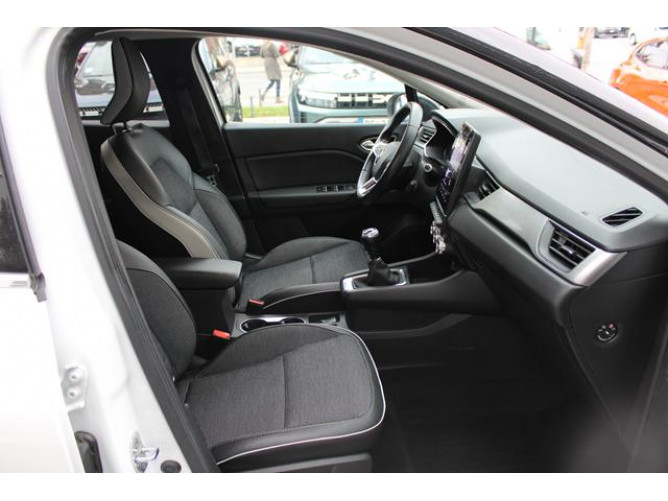 Renault Captur 1.0 tCe intens 