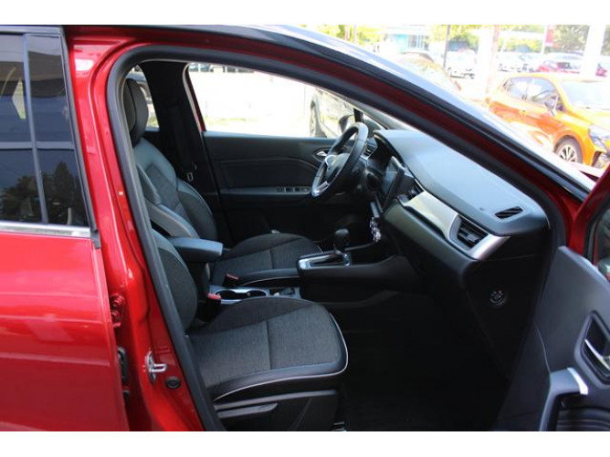 Renault Captur 1.3 tCe DCT Intens 