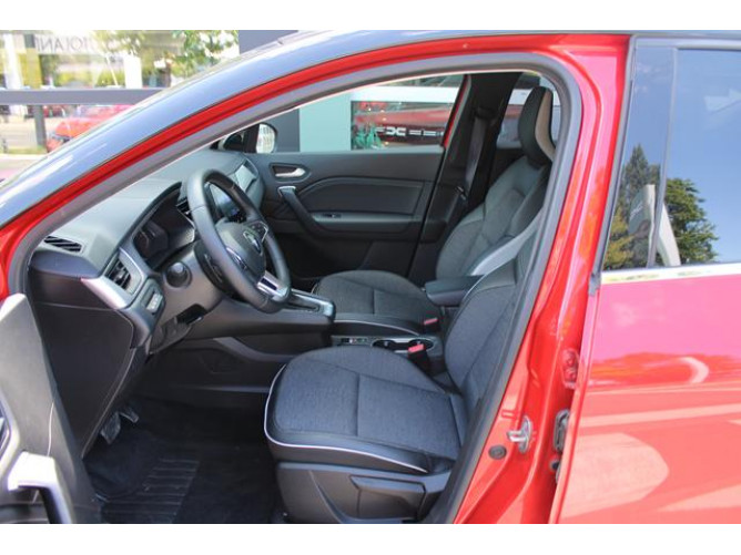 Renault Captur 1.3 tCe DCT Intens 