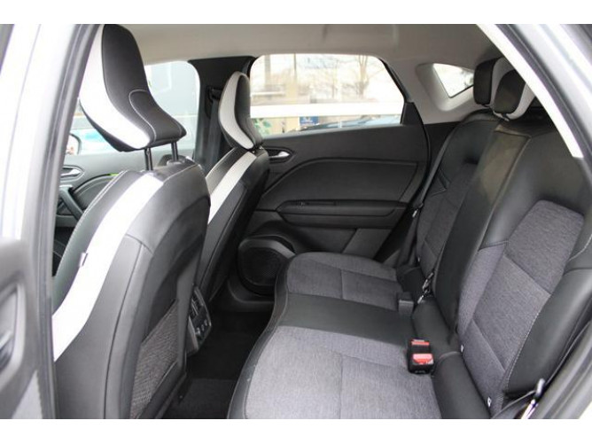 Renault Captur 1.0 tCe Intens 