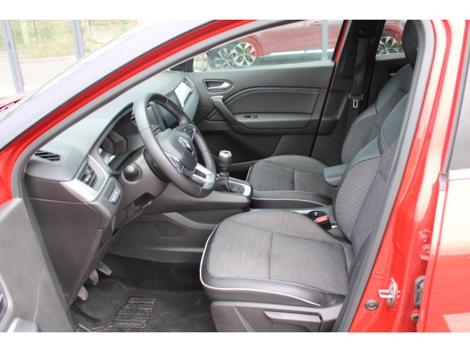 Renault Captur 1.0 tCe Intens 