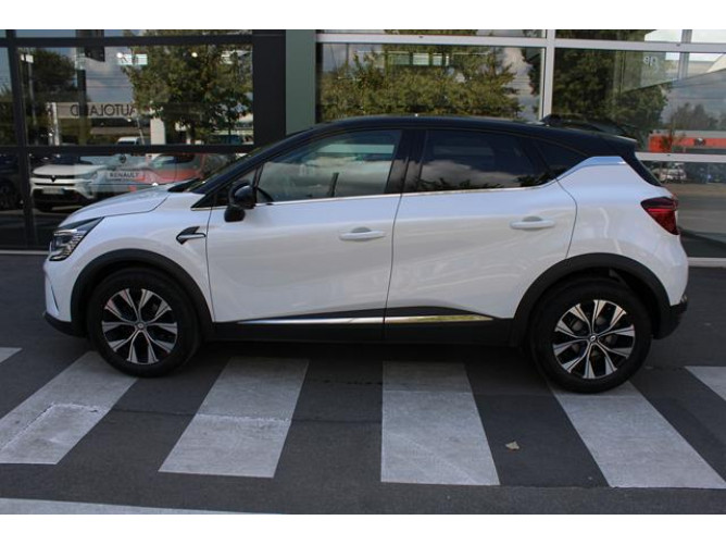 Renault Captur 1.3 tCe DCT Intens 