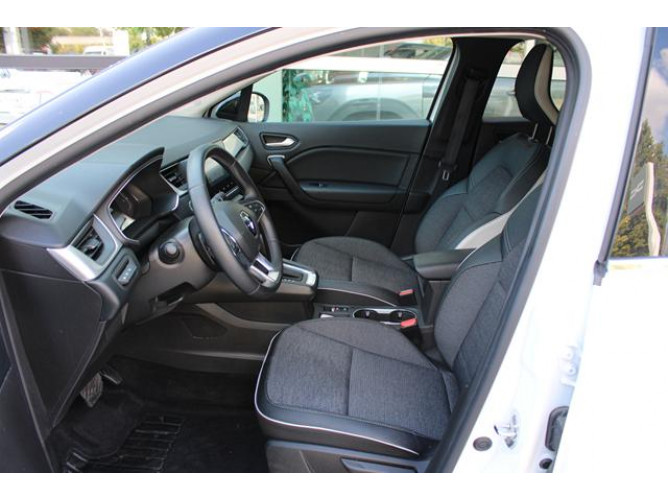 Renault Captur 1.3 tCe DCT Intens 