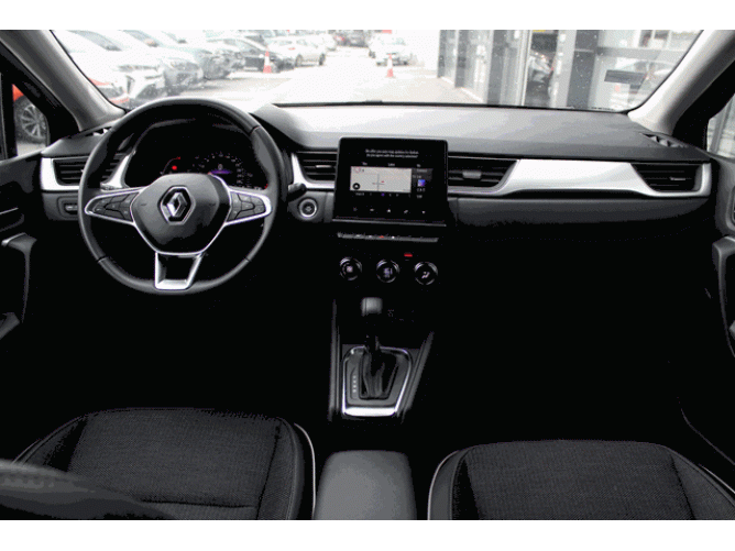 Renault Captur 1.3 tCe DCT Intens 