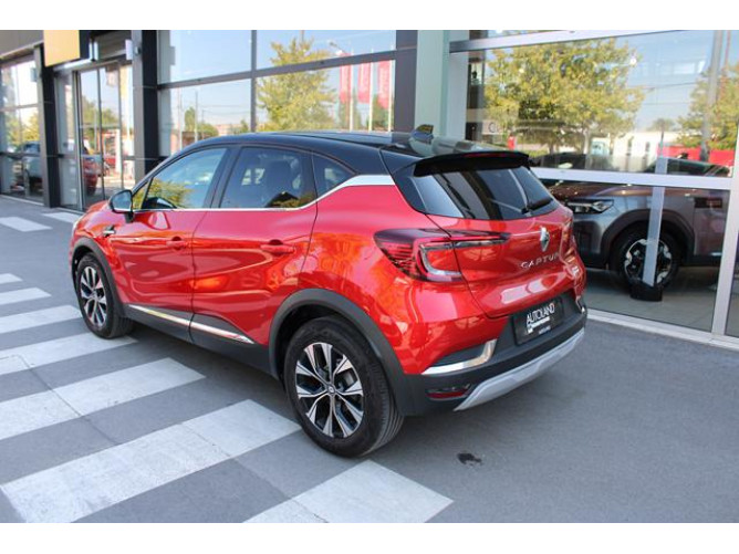 Renault Captur 1.3 tCe DCT Intens 