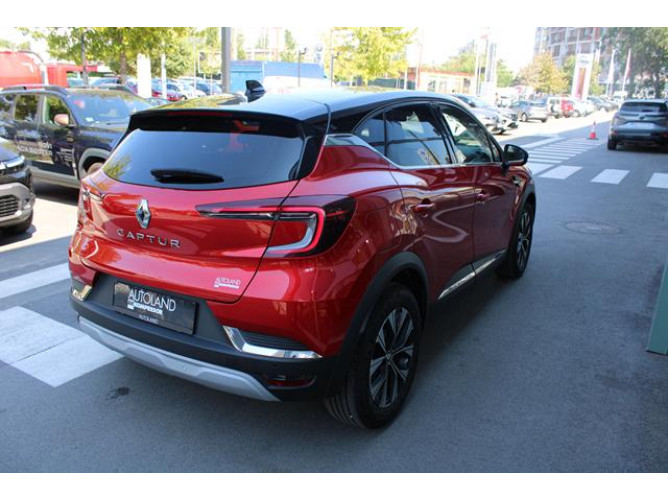Renault Captur 1.3 tCe DCT Intens 