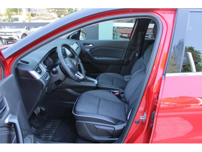 Renault Captur 1.3 tCe DCT Intens 