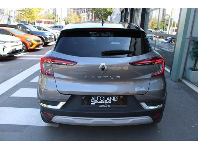 Renault Captur 1.3 tCe DCT Intens 
