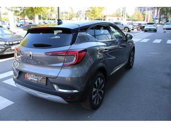 Renault Captur 1.3 tCe DCT Intens 