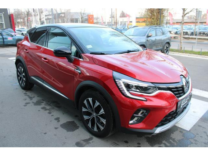Renault Captur 1.3 tCe DCT Hybrid Intens 