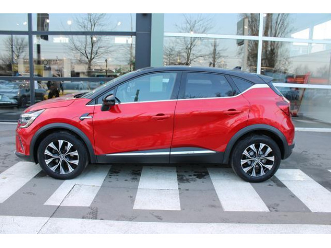 Renault Captur 1.3 tCe DCT Hybrid Intens 