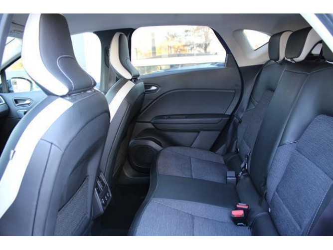 Renault Captur 1.0 tCe Intens 