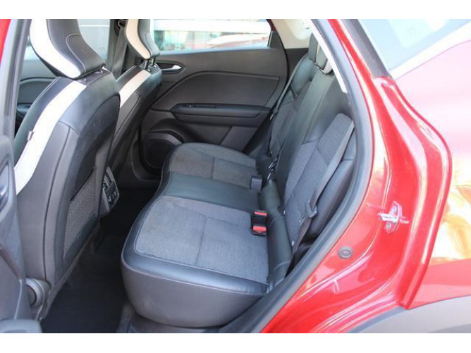 Renault Captur 1.0 tCe Intense 