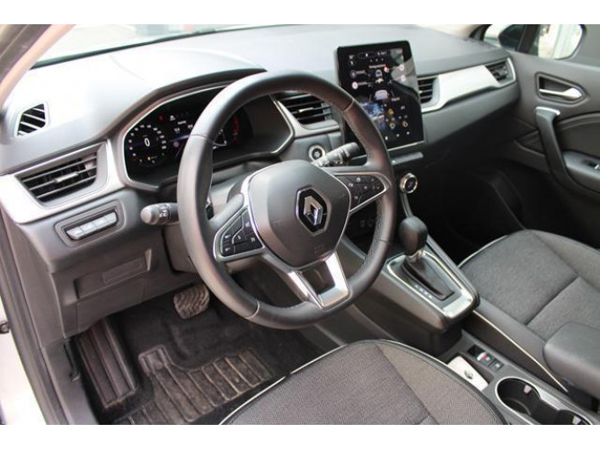 Renault Captur 1.3 tCe DCT Intens 