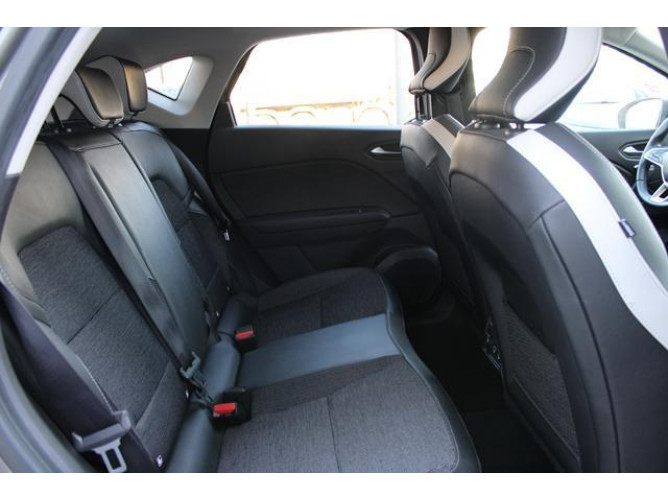 Renault Captur 1.0 tCe Intens 