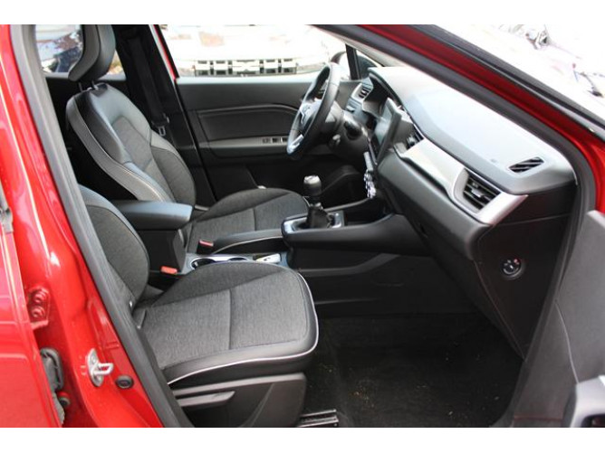 Renault Captur 1.0 tCe Intens 